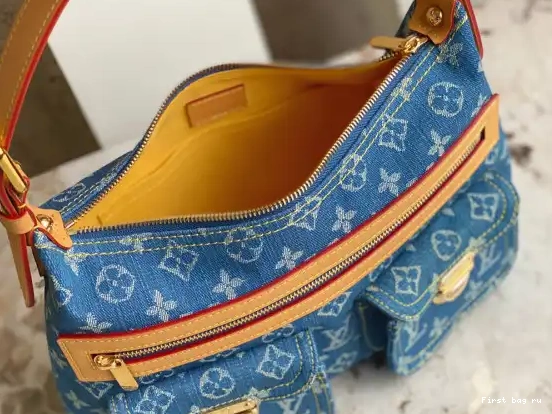 First bag ru VUITTON LOUIS VINTAGE DENIM 0522